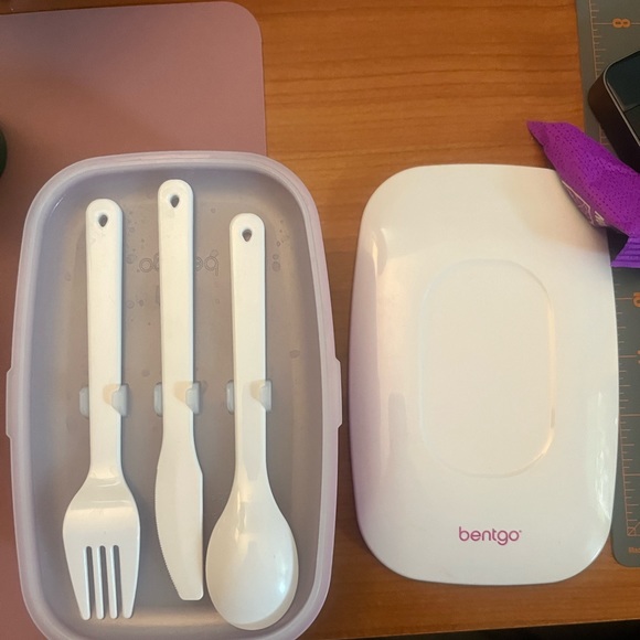 Bentgo lunch box - Picture 2 of 2